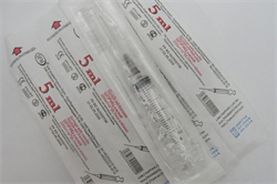 шприц sfm  5мл №100 3-х комп с иглой фото