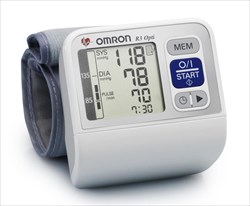 тонометр омрон автоматический на запястье r3 опти фото