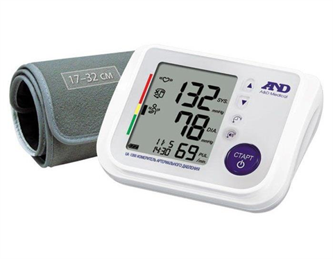 тонометр and автоматический ua-1300 с голосовым сопровождением фото